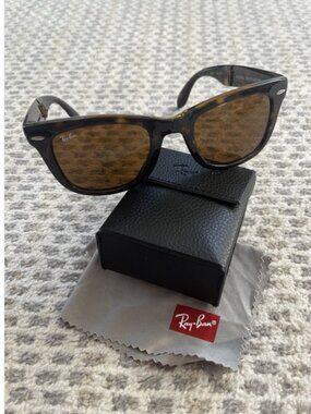 Ray-Ban RB4105 Folding Wayfarer Tortoise Brown Lenses 50mm Foldable Sunglasses